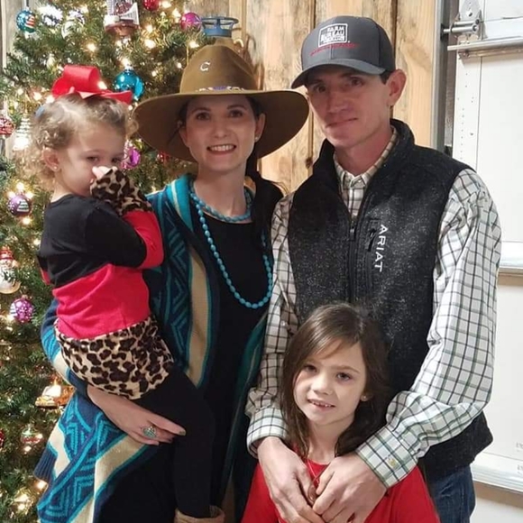 Meet your Posher, Morgan - Picture 1 of 1